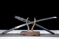Leaf Hamon T10 Clay Tempered Katana - 焚昼