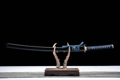 Gilded Floral T10 Clay Tempered Katana product photo 4