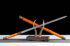 Amber Wood Tang Dao 1065 Carbon Steel - LRT016
