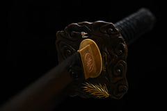 Katana – Clay Tempered T10 Katana Sword with Polished Finish 黒龍... blade and saya detail photo