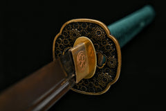 Chōtsuka – Long Handle T10 Clay Tempered Blade 翡翠嵐 Hisui Arashi ... handle, guard, and fittings detail photo