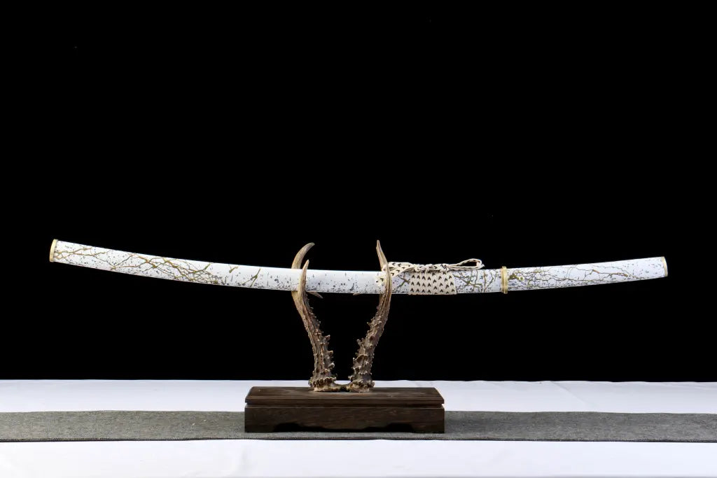 Katana – Ghost of Yōtei Dawn Gilded T10 Clay Tempered Blade |... full product photo