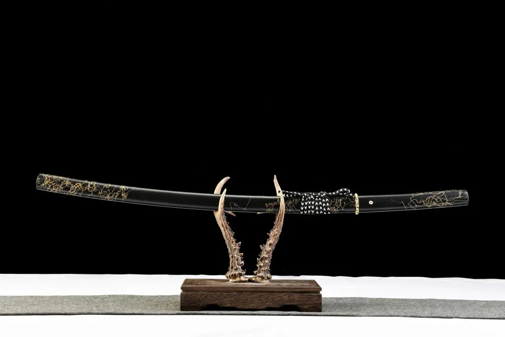 Katana – Ghost of Yōtei Gilded Night T8 Clay Tempered Blade |... full product photo
