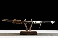 Katana – Ghost of Yōtei Lone Wolf T10 Clay Tempered Blade | 羊蹄山の魂 孤狼 full product photo