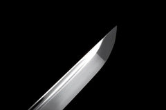 Tanto – Rosewood Whisper 花梨離花の囁き - 1045 carbon steel Tanto handle, guard, and fittings detail photo