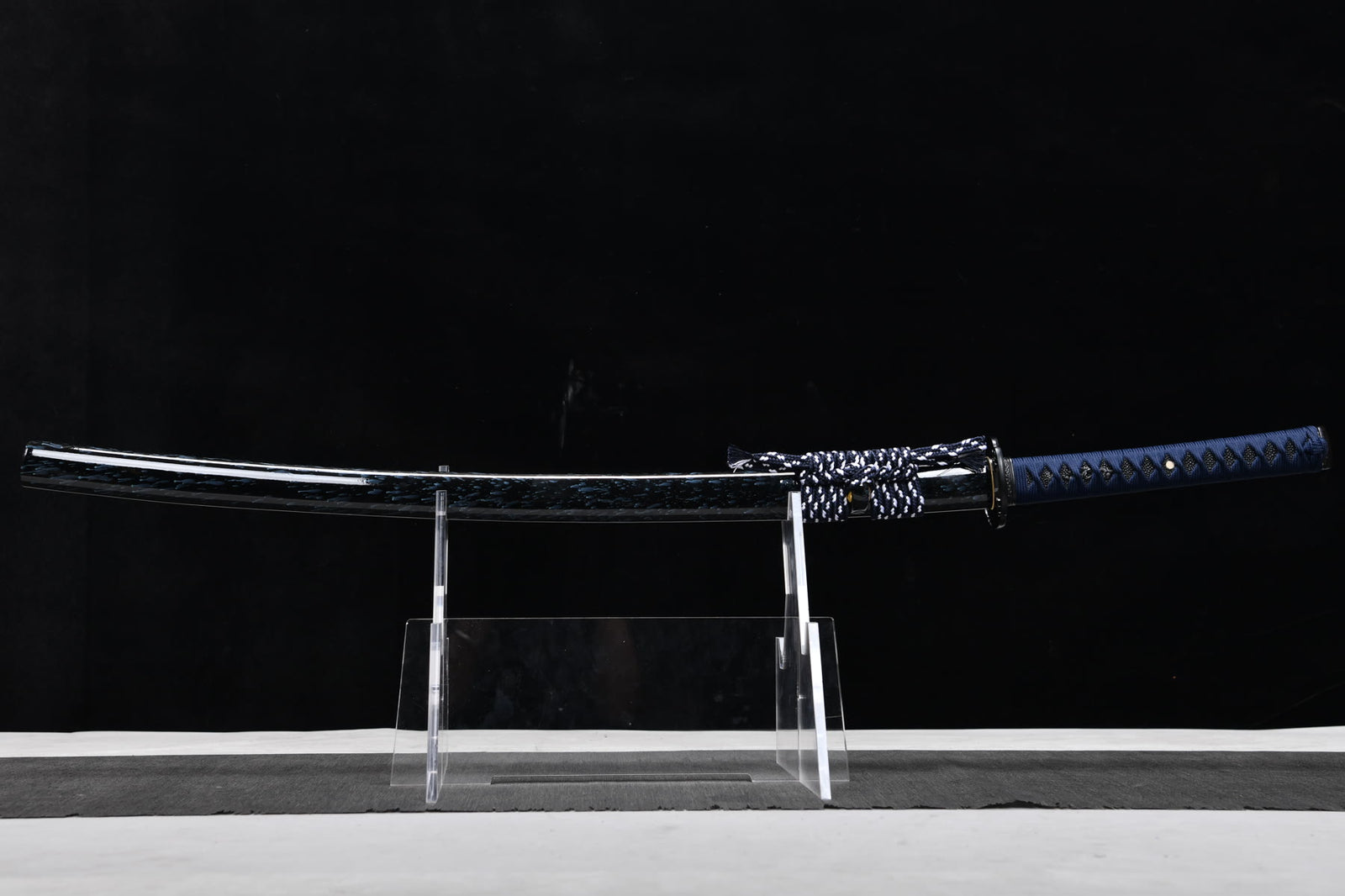 Sanskrit Script Red-Edge Finish T10 steel Katana | NIMOFAN - 820872405251563