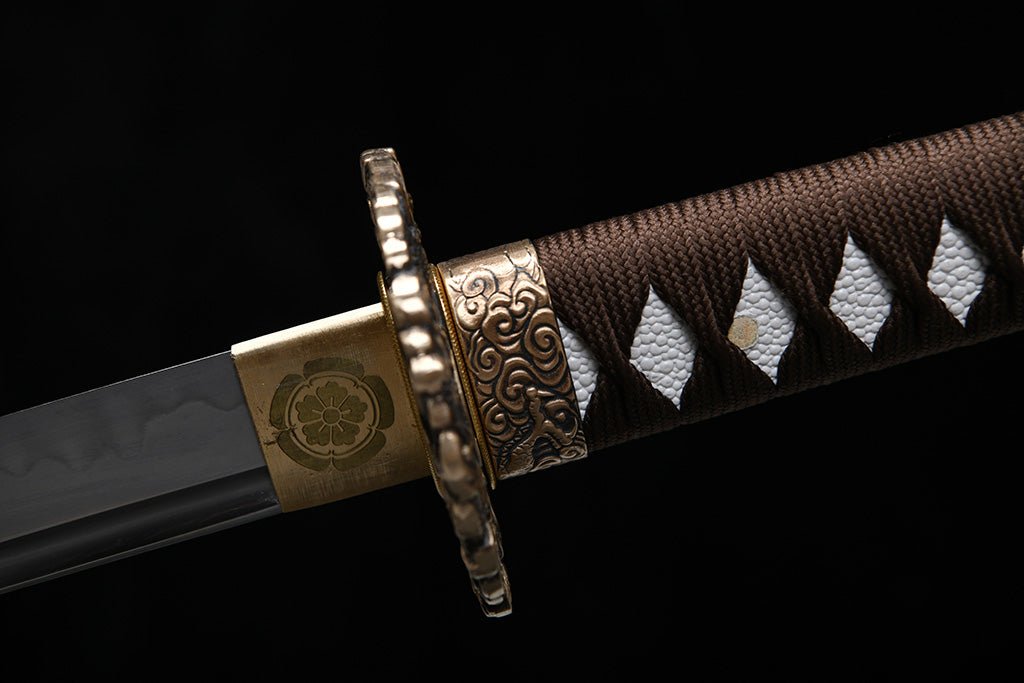 Katana - Dragon in the Clouds ( 雲中の龍 ) by NIMOFAN Katana丨Japanese sword, perfect for martial arts and collectors.