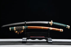 Tachi – Kinran no Hana 金蘭の華 - T10 clay tempered steel Tachi Sword blade and saya detail photo