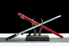 Tang Dao Meijian red scabbard - crossed display