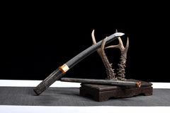 Tanto – Homurashimo 焔霜 - T10 clay tempered steel Tanto blade and saya detail photo