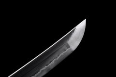 Tanto – Homurashimo 焔霜 - T10 clay tempered steel Tanto handle, guard, and fittings detail photo