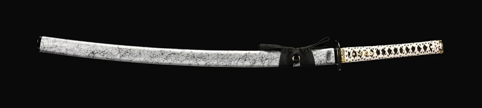 Sheathed side view of the same representative NIMOFAN katana used to identify the saya and scabbard fittings
